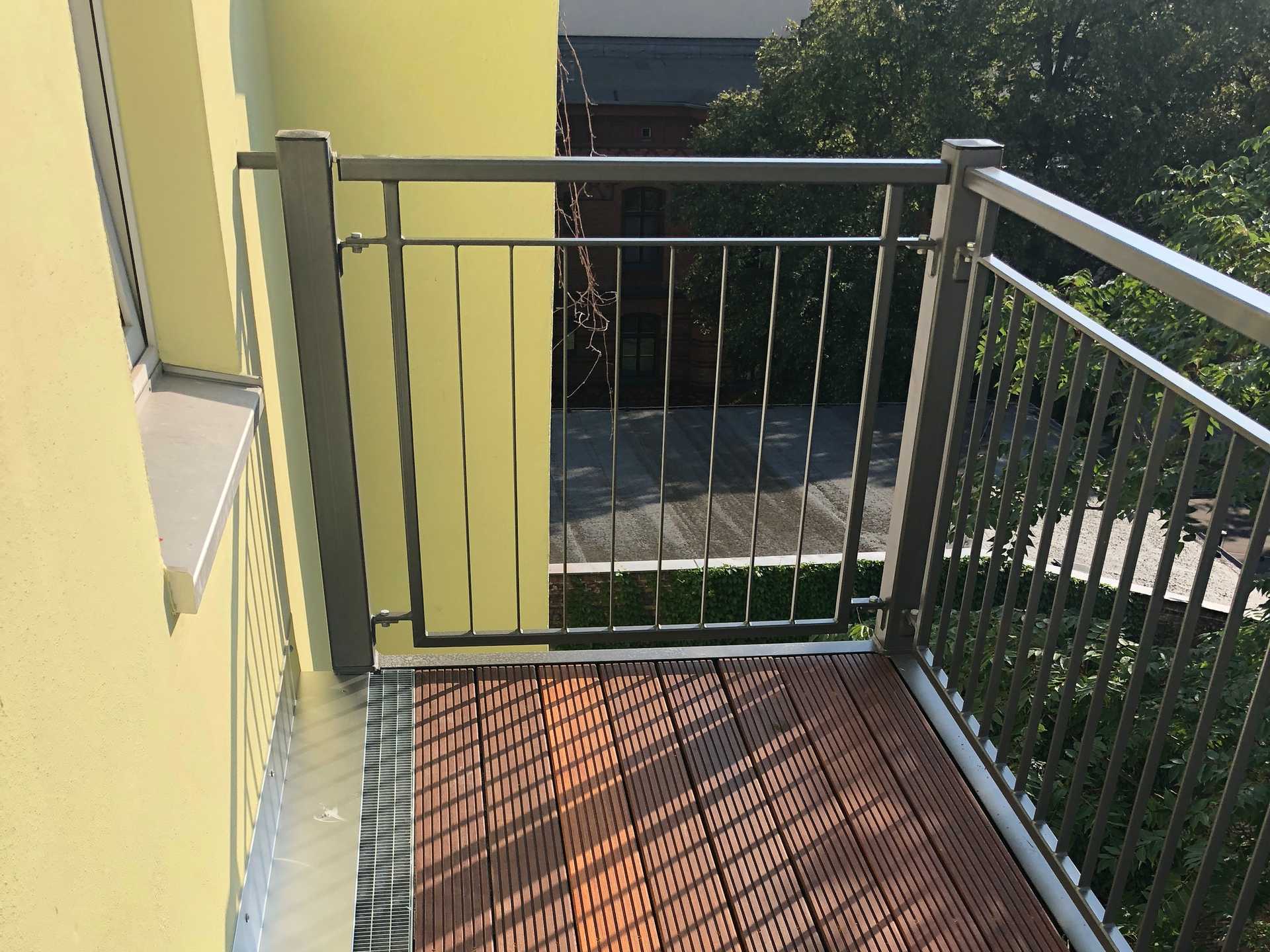 BS010 Neubau von 10 Balkonen
